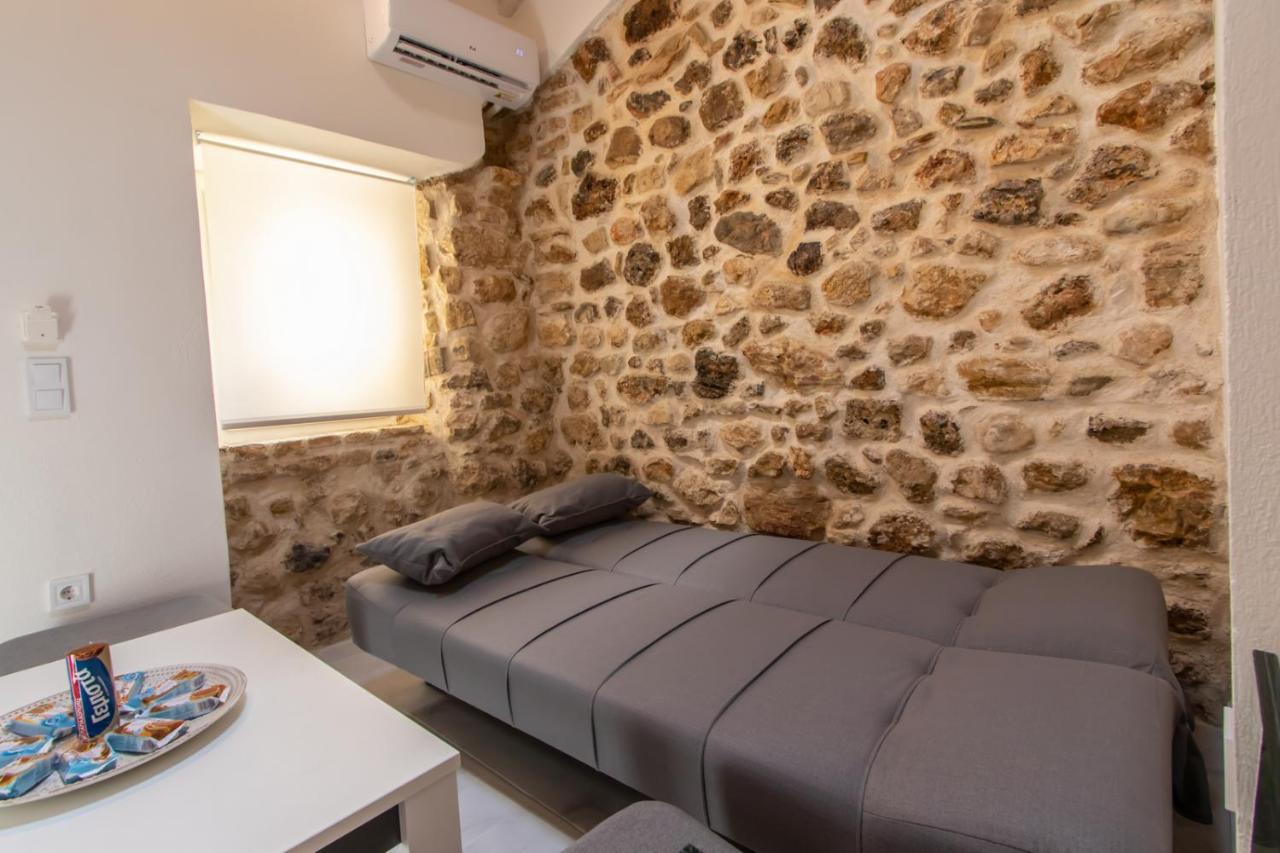 Stone House Apartment Mantouki Exterior photo